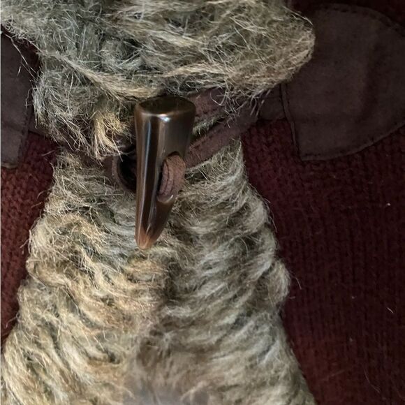 Tea Collection M 6/8 GUC faux fur knit vest - Picture 3 of 5